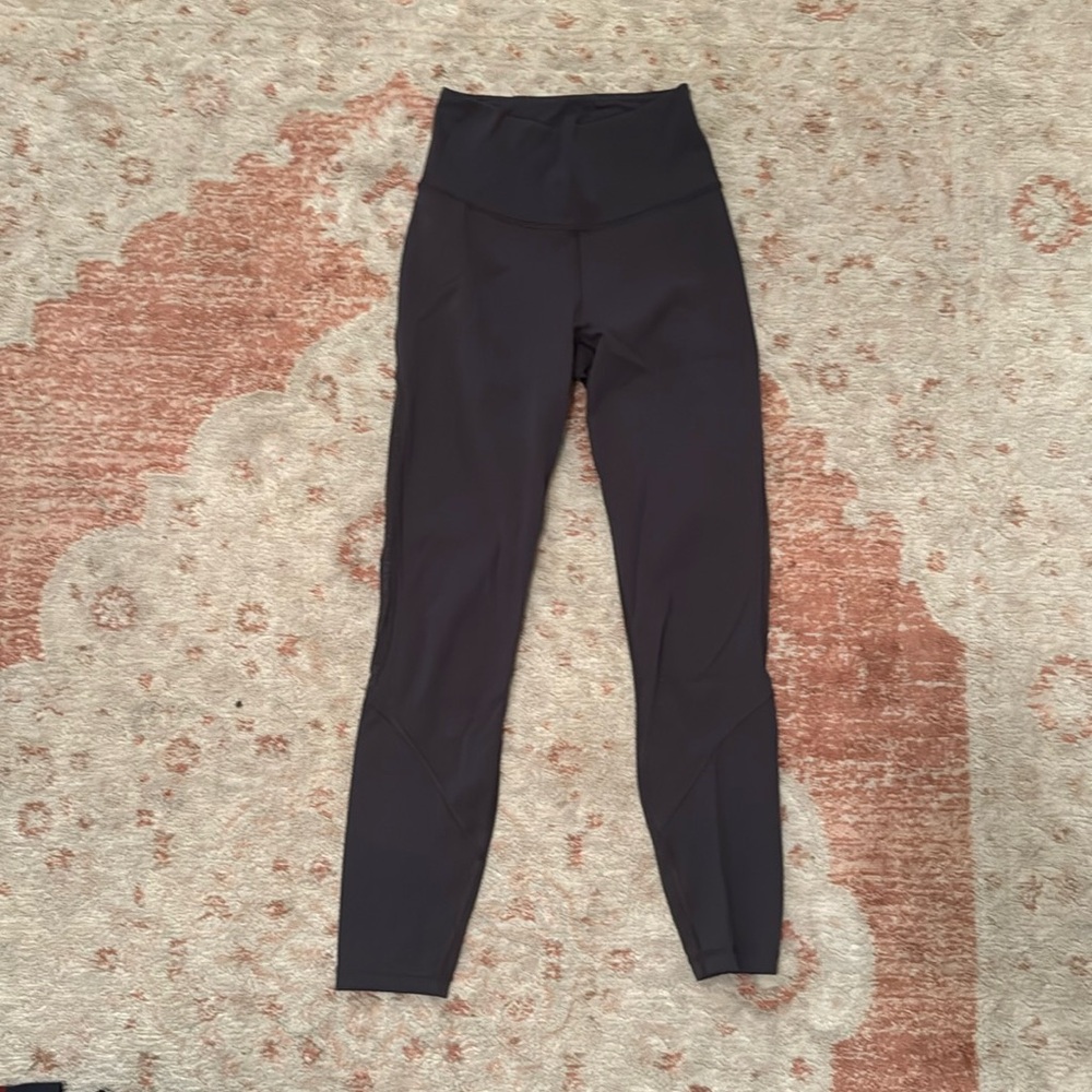 Lululemon Revitalize tight leggings